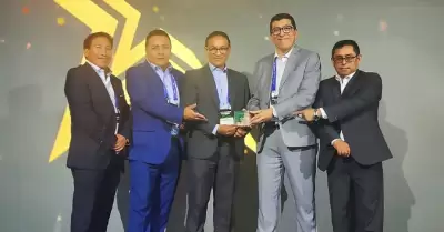 Premio oro para Caja Huancayo por Ekeko app