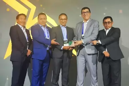 Premio oro para Caja Huancayo por Ekeko app