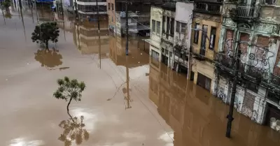 Beb pierde la vida tras caer de un barco mientras la rescataban.