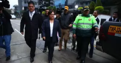 Exprocuradora general denunciar al Minjusdh por desacato judicial.