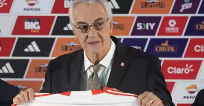 Jorge Fossati present su lista de convocados de Per.