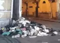 Terrible! Centro de Lima amanece repleto de basura tras despido masivo de trabajadores de limpieza