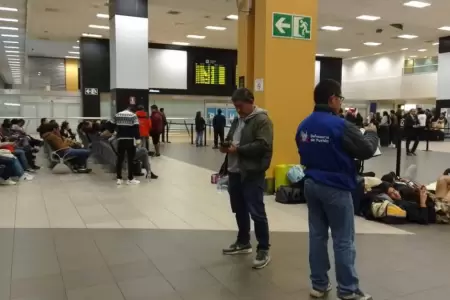 Aeropuerto Jorge Chvez reanuda vuelos.