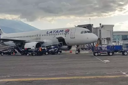 Pista de aterrizaje del aeropuerto Jorge Chvez