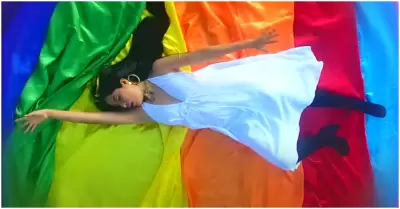 Wendy Sulca lanza cancin 'Amor es amor' para celebrar el Mes del Orgullo