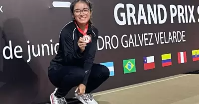 Cayetana Chirinos bate rcord nacional U18 de 100 metros planos.