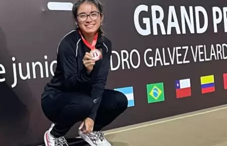Cayetana Chirinos bate rcord nacional U18 de 100 metros planos.