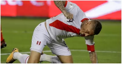 Paolo Guerrero en la lista de los futbolistas ms 'viejos' de la Copa Amrica