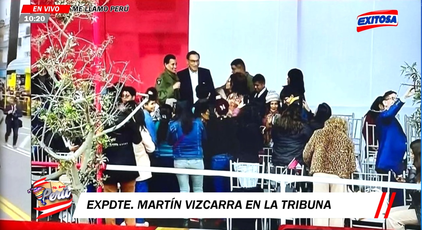 Martn Vizcarra apareci en el Desfile Cvico Militar.