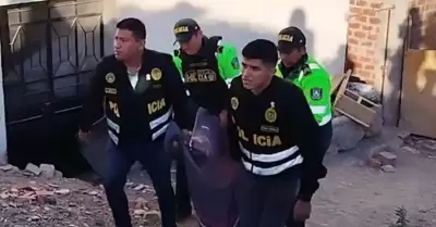 Hombre asesina a la madre de sus hijos en terrible feminicidio.