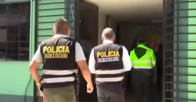 Detienen a comisario y suboficial PNP por corrupcin