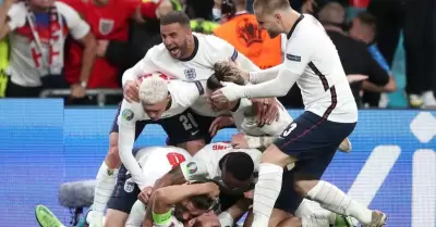 Inglaterra clasific a la final de la Eurocopa tras derrotar a Holanda.