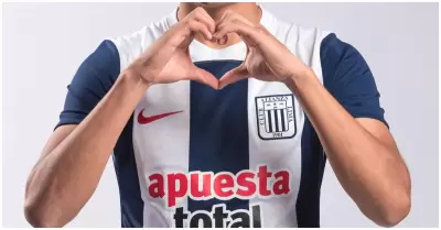 Carlos Gmez confirma su regreso a Alianza Lima