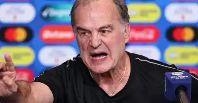 Marcelo Bielsa explot contra la prensa.