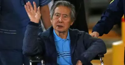 Alberto Fujimori actualmente se recupera de una operacin a la cadera.