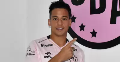 Cristian Benavente buscar ms minutos en su paso por Sport Boys.