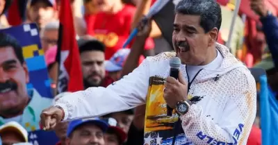 Nicols Maduro comenz a lanzar amenazas en mitin electoral.