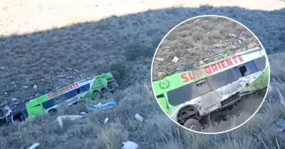 Bus cay a abismo en Arequipa