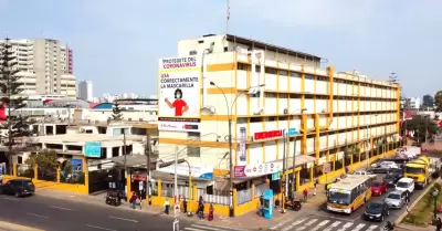 Mdicos abandonan a sus pacientes del Hospital Santa Rosa.