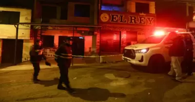 Balacera en exteriores de pollera de San Juan de Lurigancho.