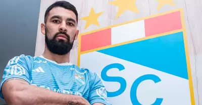 Franco Romero firm contrato por todo un ao con Sporting Cristal.