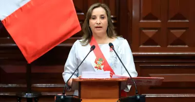 Dina Boluarte anuncia aumento de efectivos policiales.