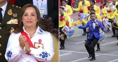 Dina Boluarte reacciona a desfile de escolares