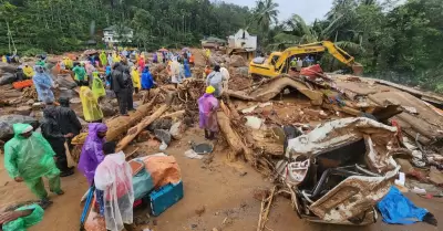 Deslizamientos en Kerala dejan ms de 90 muertos.