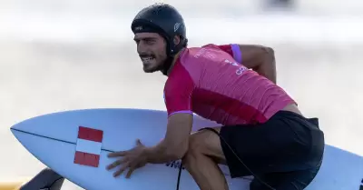 Alonso Correa accedi a la semifinal del surf olmpico tras vencer al japons Re