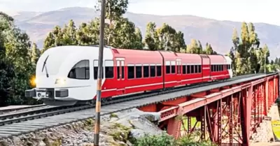 Nuevo Tren Macho conectar dos regiones con moderno transporte.