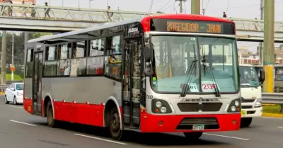 Corredor Rojo modifica tarifa