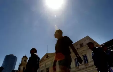 Se registrar�n d�as soleados en invierno por Ni�o Costero.