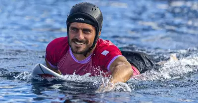 Alonso Correa compite en la semifinal de surf en los Juegos Olmpicos de Pars 2