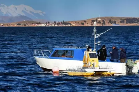 Familia muere al ahogarse en el Lago Titicaca.