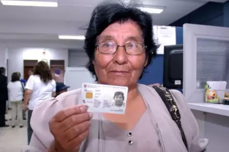 DNI para adultos mayores