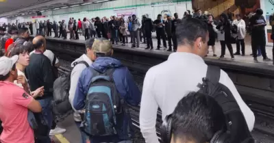 Joven cae a las vas del tren y pierde parte de su cuerpo.