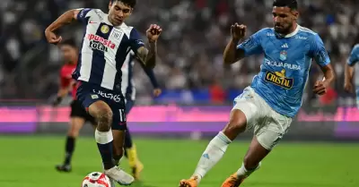 Duelo entre Sporting Cristal y Alianza Lima