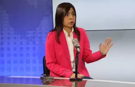 Giuliana Loza insta al Jos� Domingo P�rez a aceptar su suspensi�n