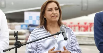 Dina Boluarte llega a Arequipa para V Consejo de Estado Regional.