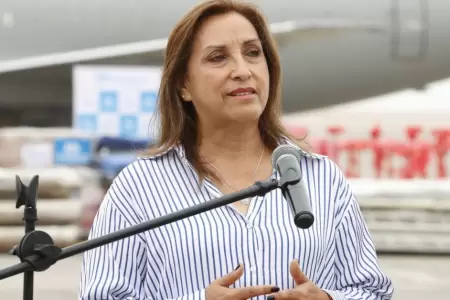 Dina Boluarte llega a Arequipa para V Consejo de Estado Regional.