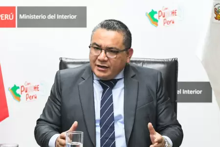 Denuncias contra ministro del Interior