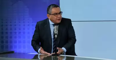 Ministro del Interior denuncia irregularidades en Diviac.