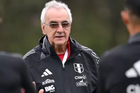 Jorge Fossati entren por primera vez con el grupo completo de convocados a la S