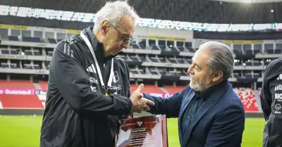 Jorge Fossati fue campen de la Copa Sudamericana con LDU.