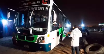 Disparan contra bus de empresa Vipusa en Ancn.