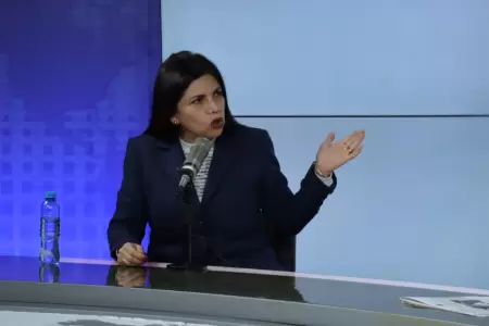 Roxana del guila sobre Andrs Hurtado