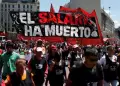 Protestas en Argentina: Jubilados tratan de ingresar al congreso como respuesta a reformas de Javier Milei