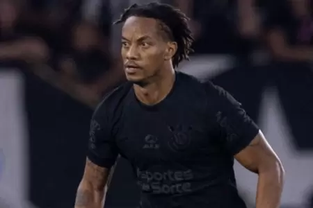 Andr Carrillo sum sus primeros minutos en Corinthians.