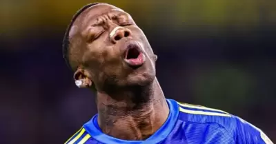 Luis Advncula recibi una fuerte noticia en Boca Juniors.