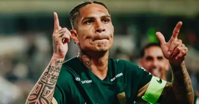 Paolo Guerrero emocionado de cara al final del Torneo Clausura.